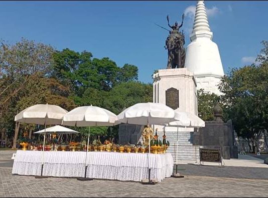 นาย ณัฐภัทร สุวรรณประทีป ผู้ว่าราชการจังหวัดสุพรรณบุรี เป็นประธานในพิธี งานการจัดทัพเทิดพระเกียรติสมเด็จพระนเรศวรมหาราช